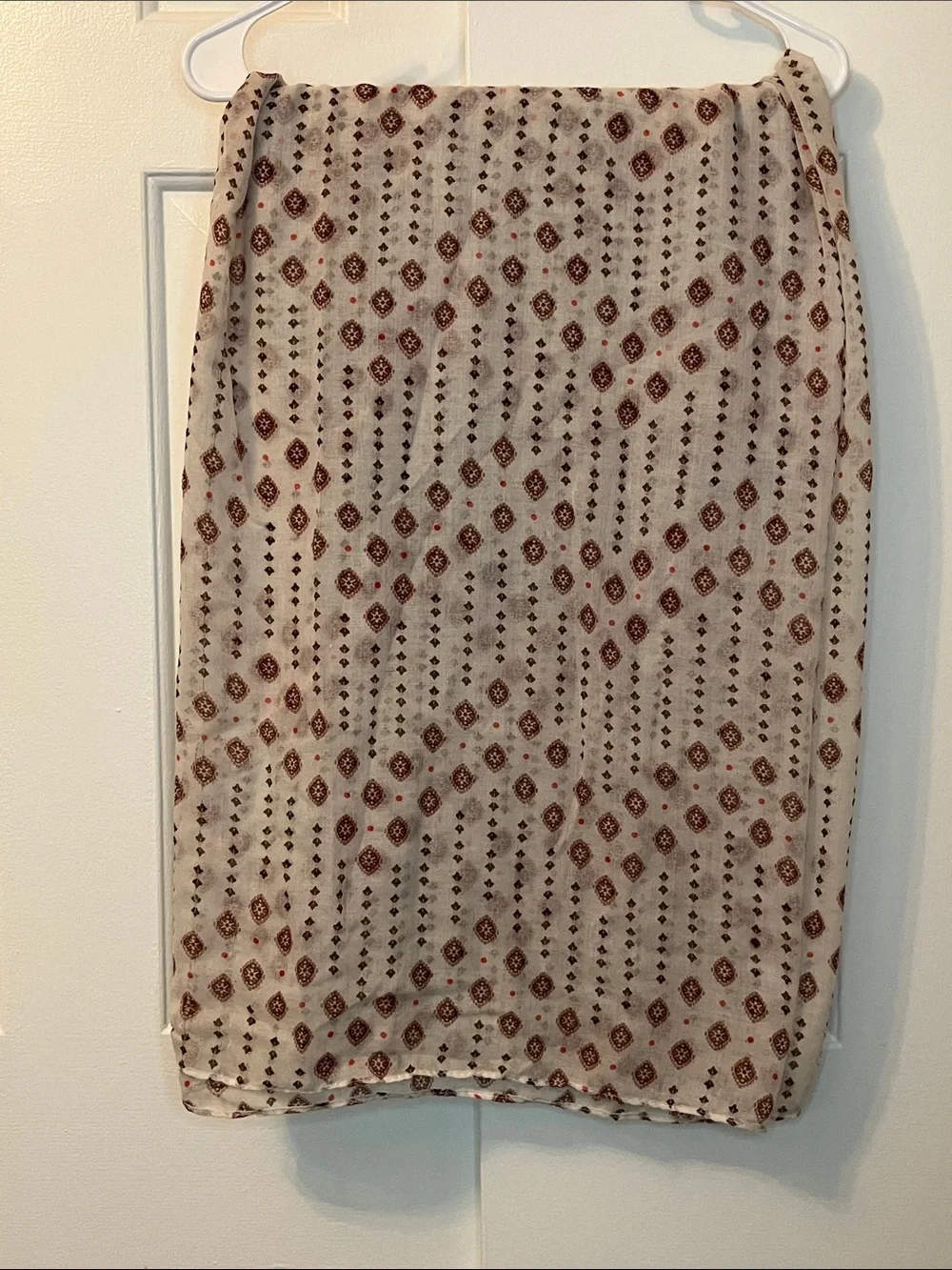 NWOT Large Square Cream Pink Patterned Infinity Scarf